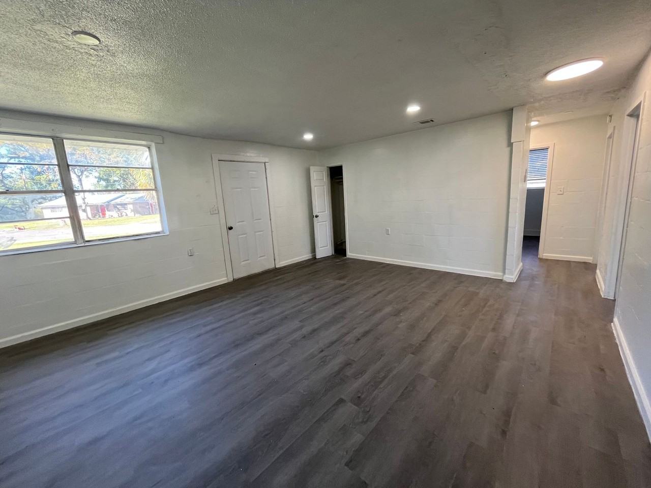 Horizon Circle Apartments - Photo 5 of 19