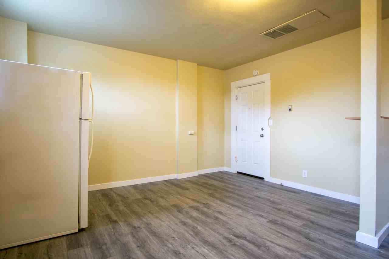 2044 N Kilpatrick St #102 - Photo 2 of 9