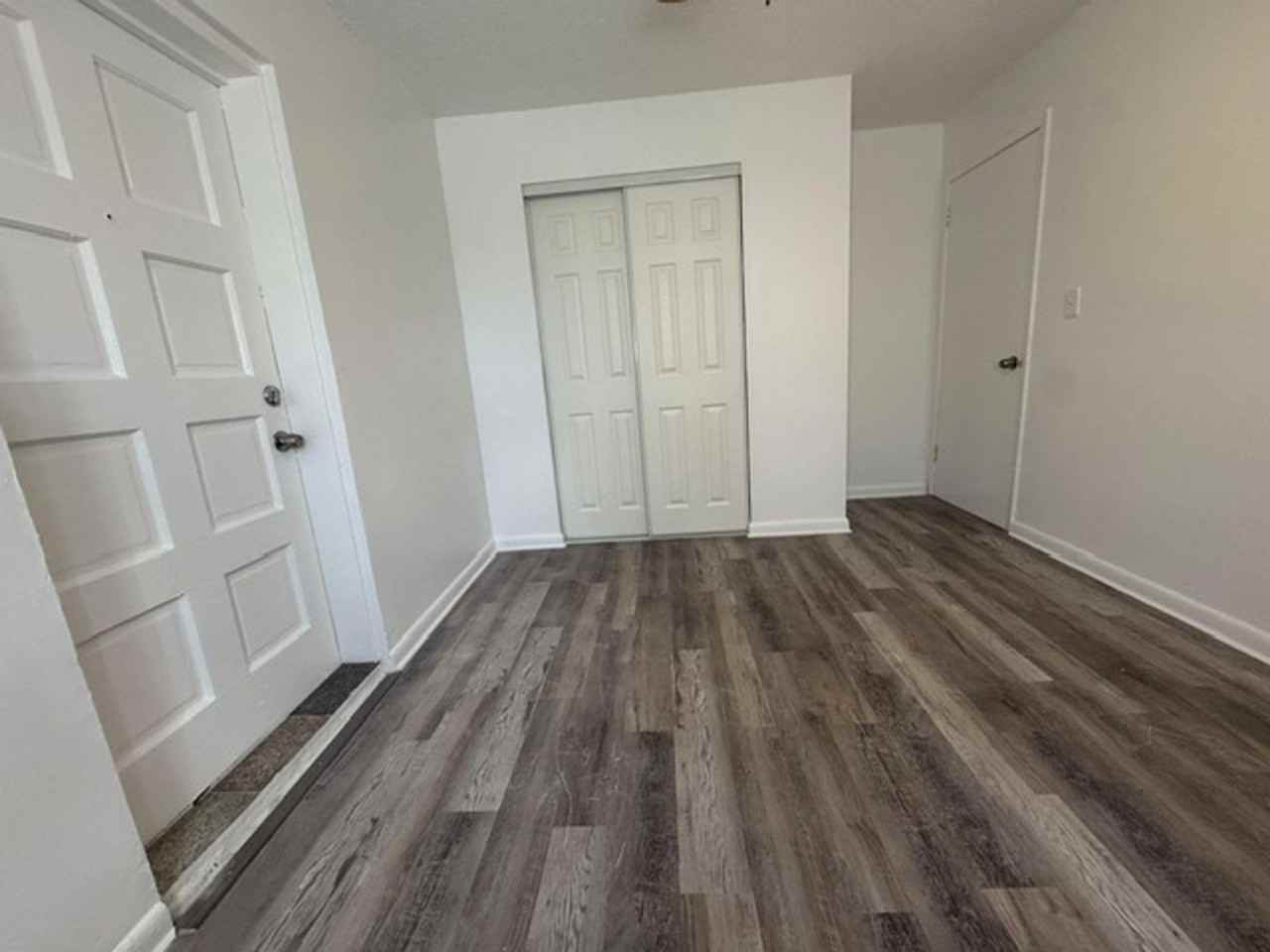 1958 McKinley St Hollywood, FL 33020 - Photo 7 of 9