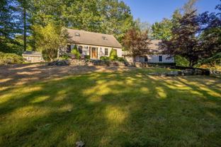 2 Cranberry Ln - Photo 1 of 1