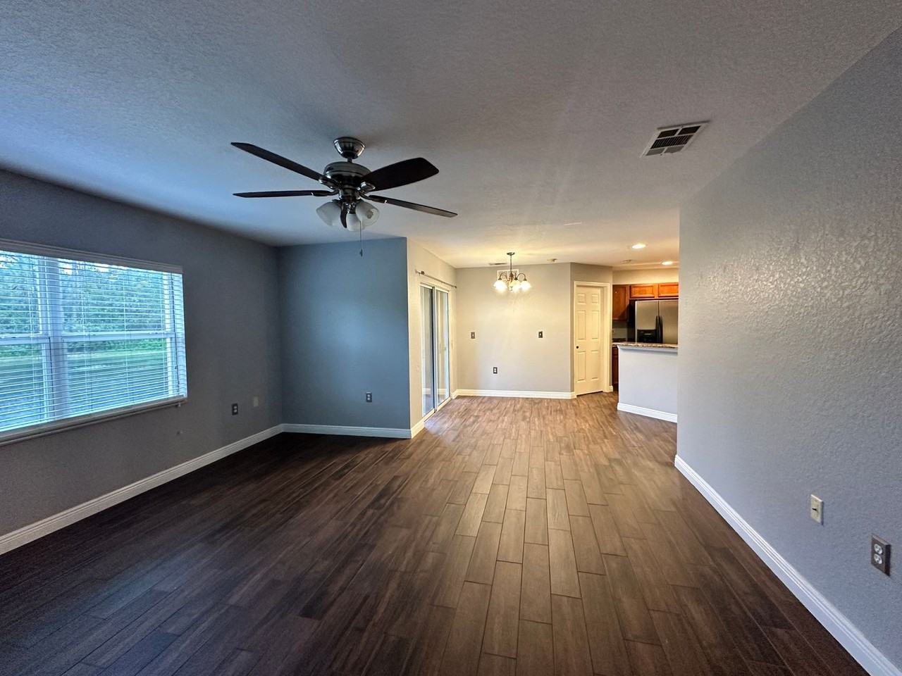 4600 4600 E Moody Blvd 13 H - Photo 2 of 17