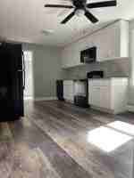 featured image of 808 Dekalb St