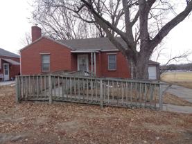 2925 S 40th St - Photo 1 of 1