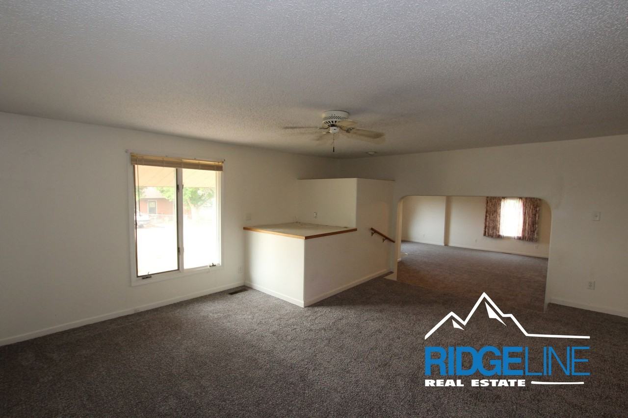 409 25th Ave S - Photo 5 of 12