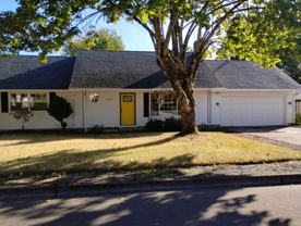 2478 Se Spruce St - Photo 1 of 1