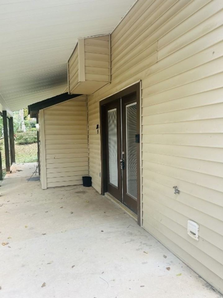 316 Fairmont Dr - Photo 2 of 19