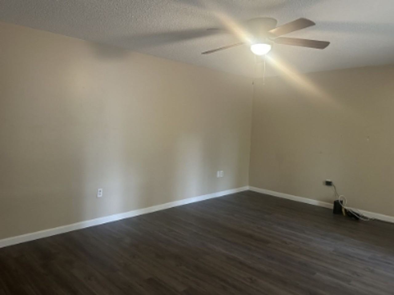 316 Fairmont Dr - Photo 5 of 19