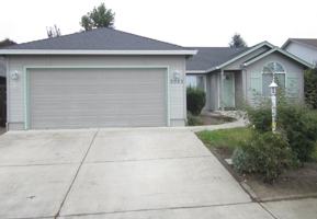 featured image of 2023 Walnut Grove Ln