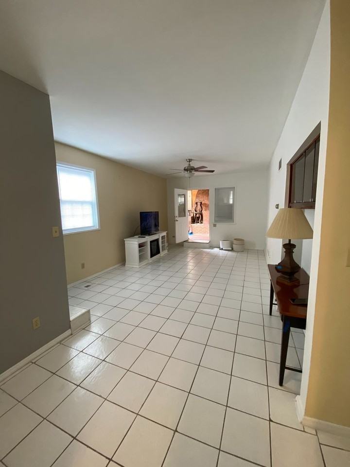 64 W Mcmillan St - Photo 3 of 26