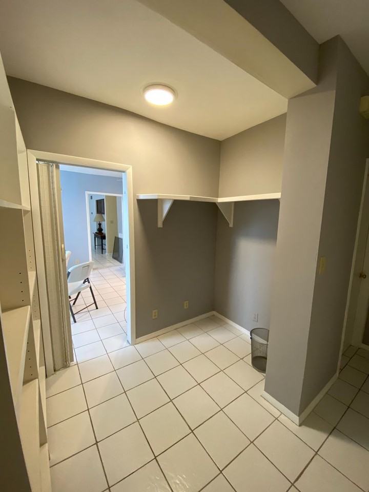 64 W Mcmillan St - Photo 5 of 26