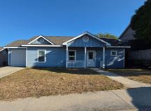 205 Ivy Ln - Photo 1 of 1