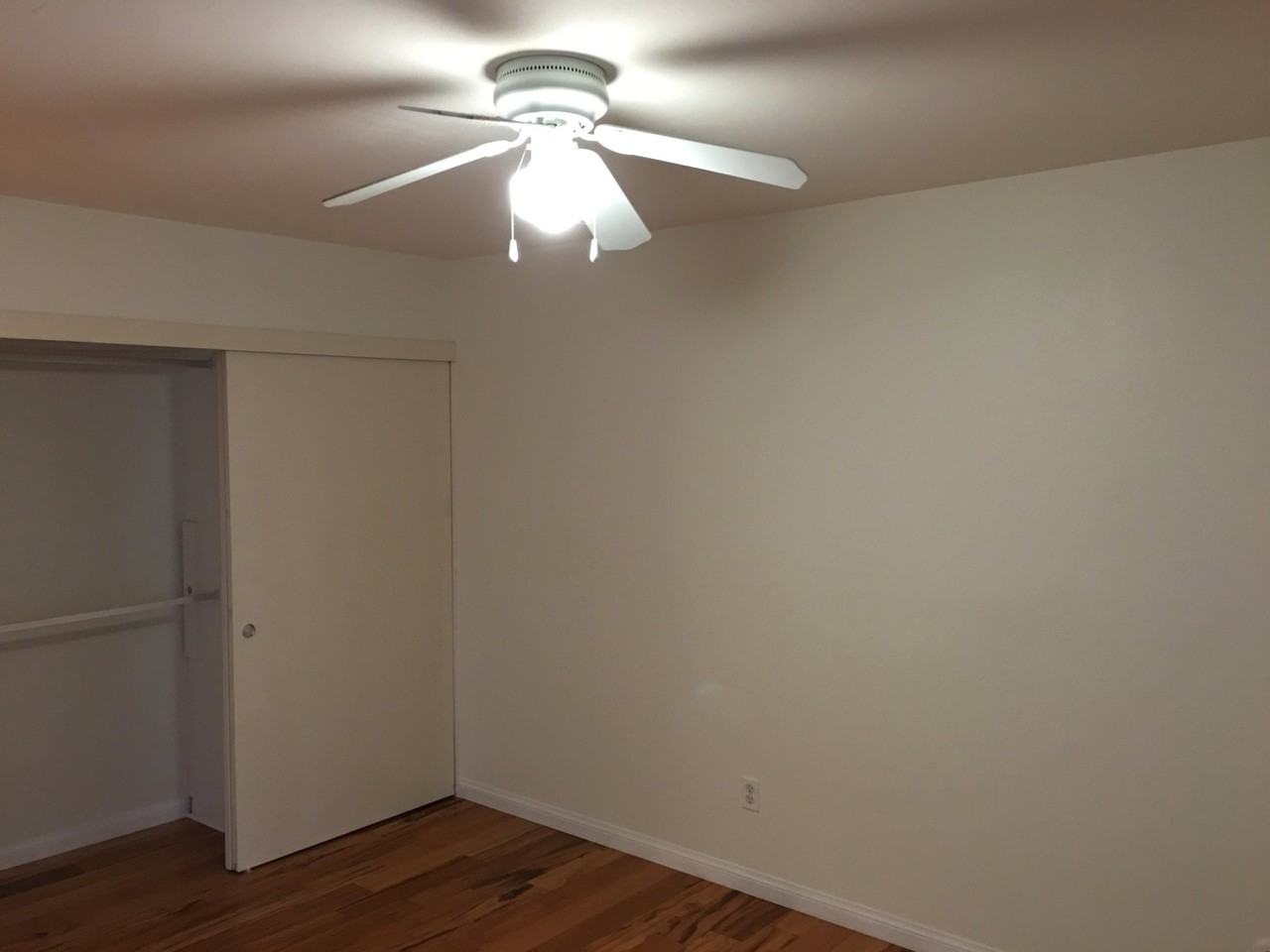 3276 Ashford St #B - Photo 5 of 7