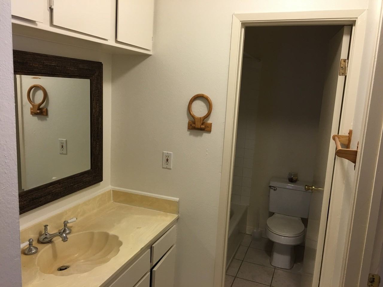 3276 Ashford St #B - Photo 7 of 7