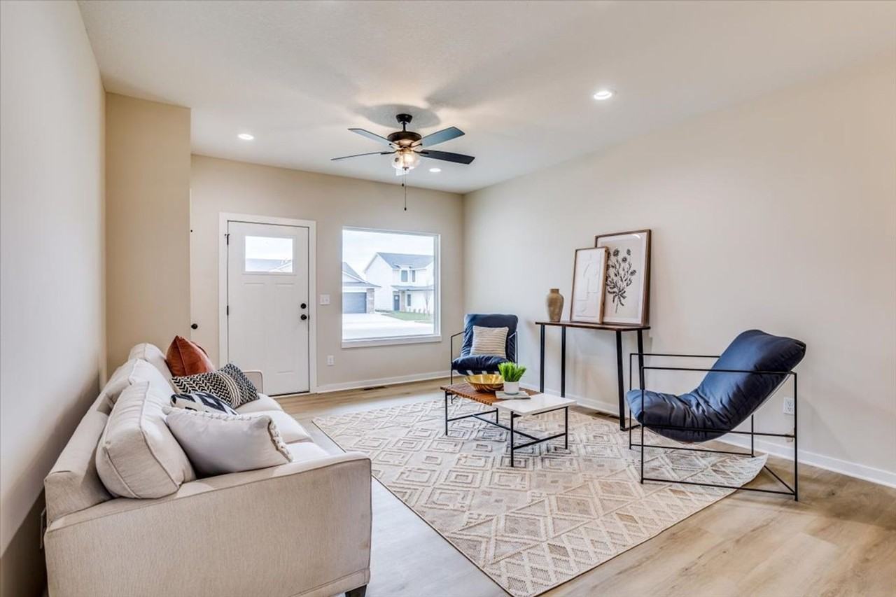 12048 W Swift Fox St - Photo 2 of 14