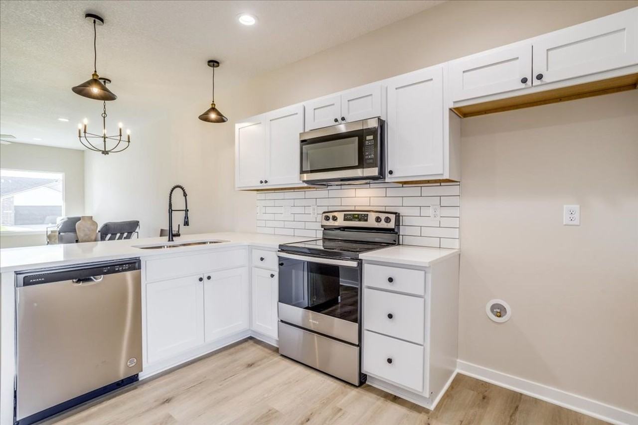 12048 W Swift Fox St - Photo 4 of 14