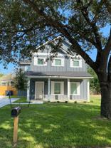 208 Sterling St #A - Photo 1 of 1