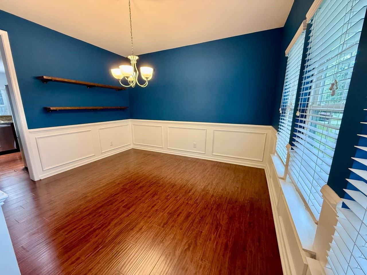 510 Stonebridge Circle - Photo 5 of 47