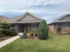8809 Sw 55th St #B - Photo 1 of 1