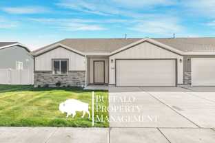 569 Jeanine Dr - Photo 1 of 1