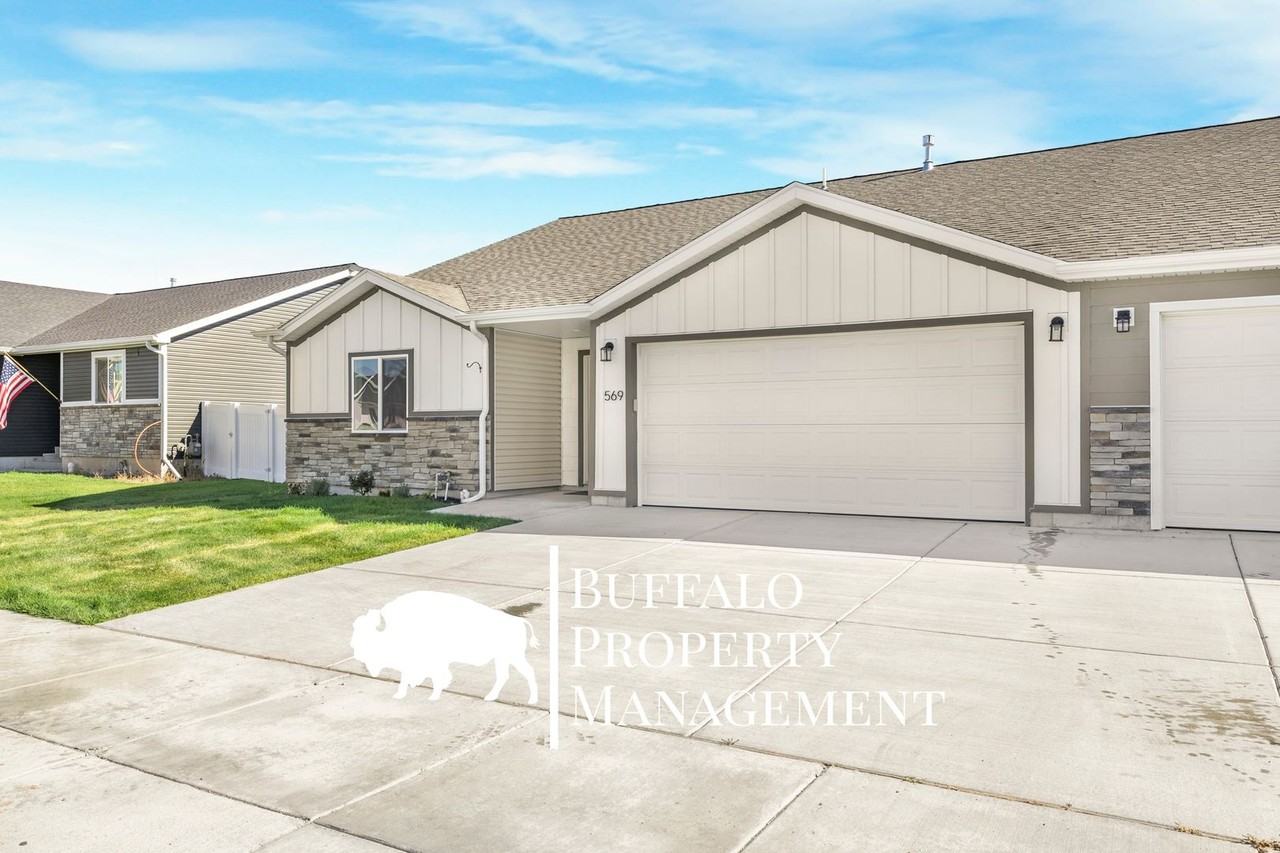569 Jeanne Drive - Photo 2 of 36
