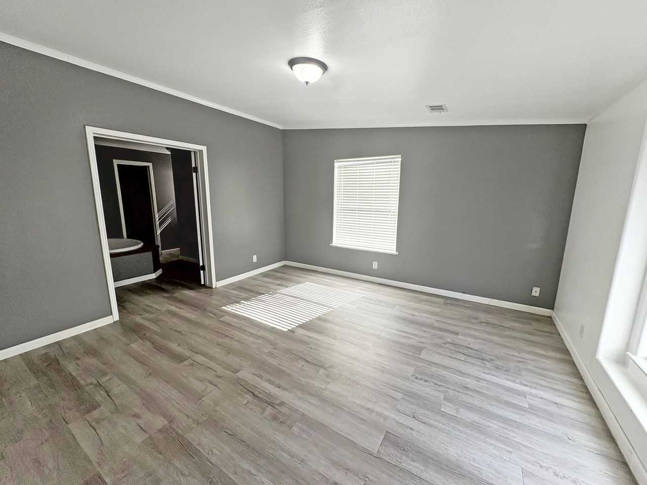 7310 Palo Verde - Photo 6 of 10