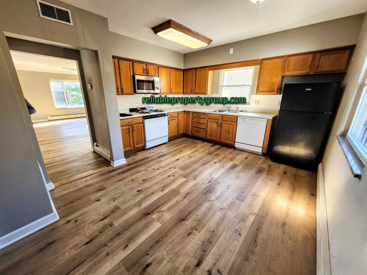 3530 South Calhoun Street - Photo 2 of 11