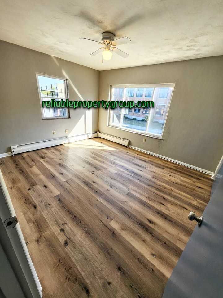 3530 South Calhoun Street - Photo 6 of 11