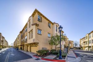 featured image of 808 Ternura Loop