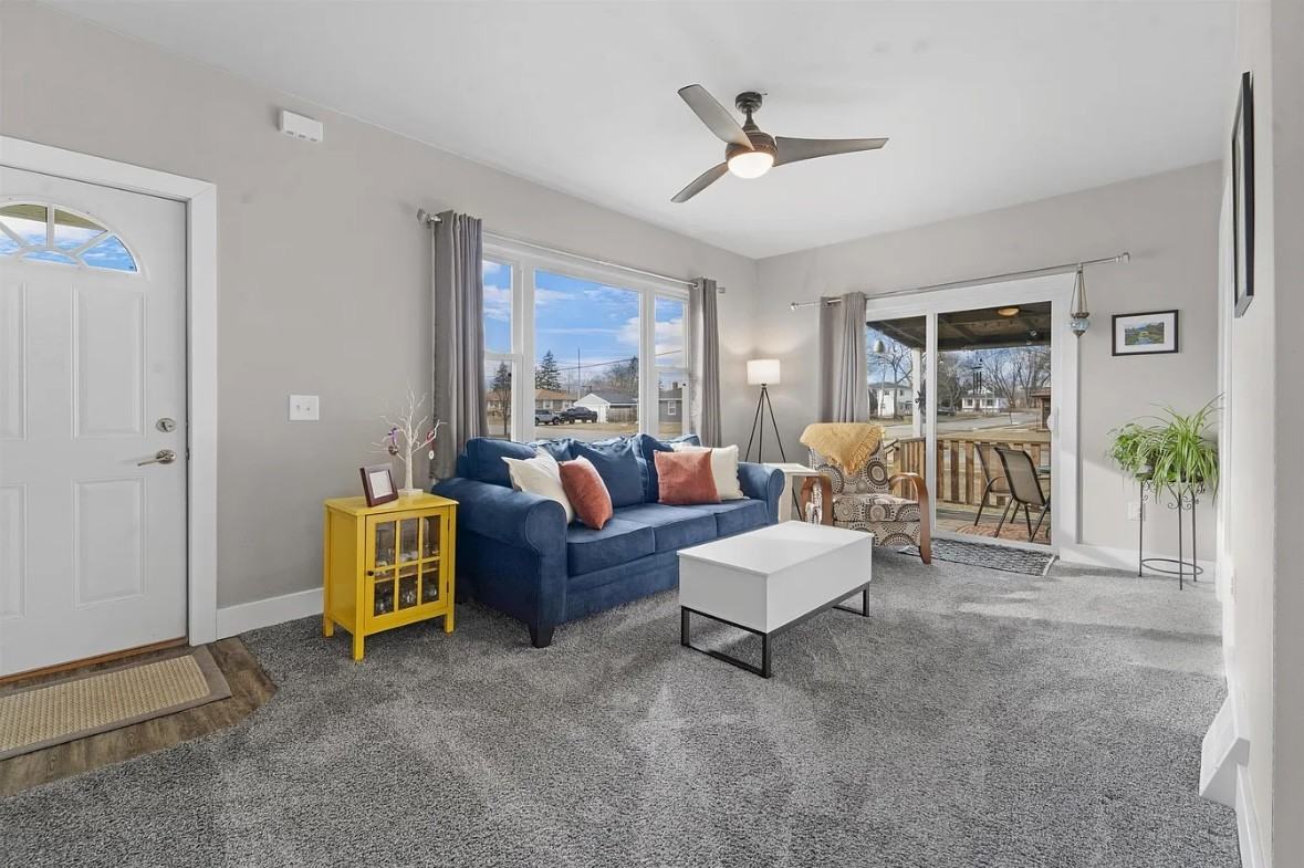 1571 Charles St #NA - Photo 6 of 20