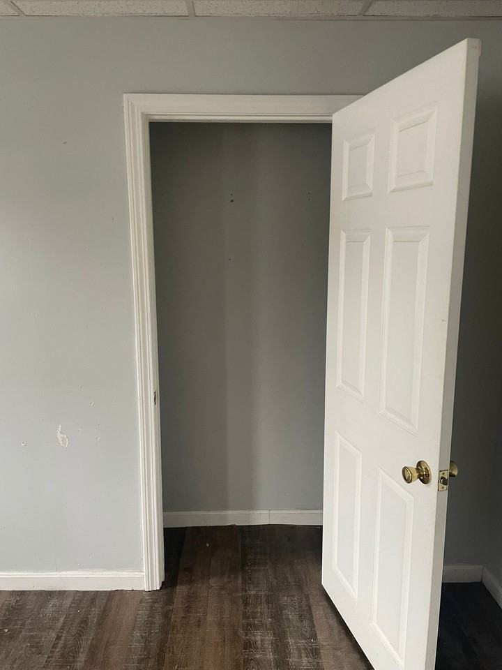 1899 N Main St #2 - Photo 4 of 13