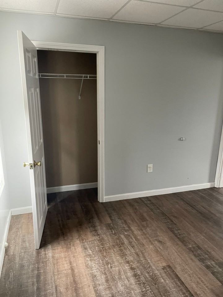 1899 N Main St #2 - Photo 5 of 13