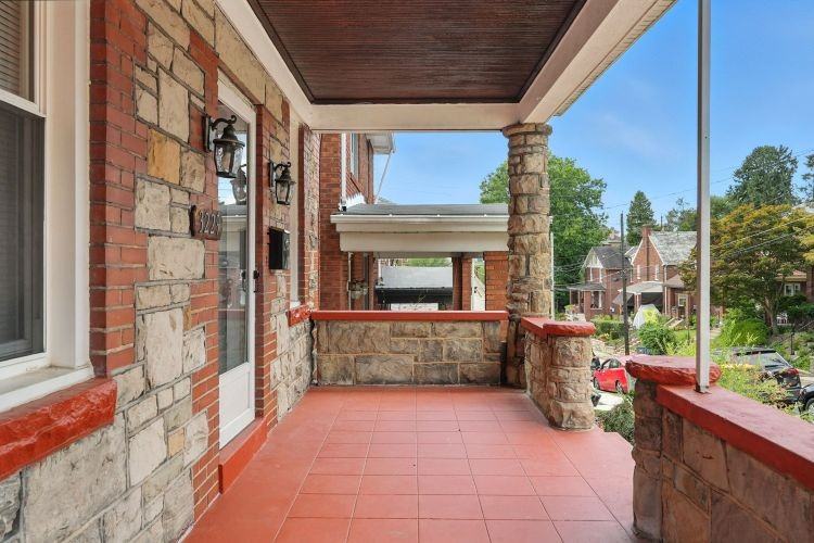 3229 Beacon Hill Ave #NA - Photo 3 of 30