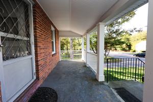 featured image of 354 Pond St #354