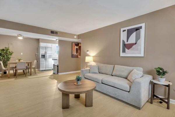 625 Village Ln #D - Photo 3 of 13