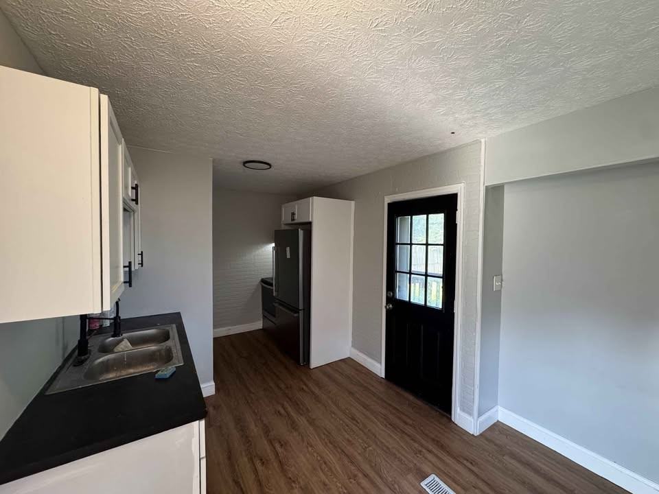 121 S Wittfield St #NA - Photo 5 of 14