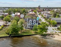 featured image of 111 Pollock St #C