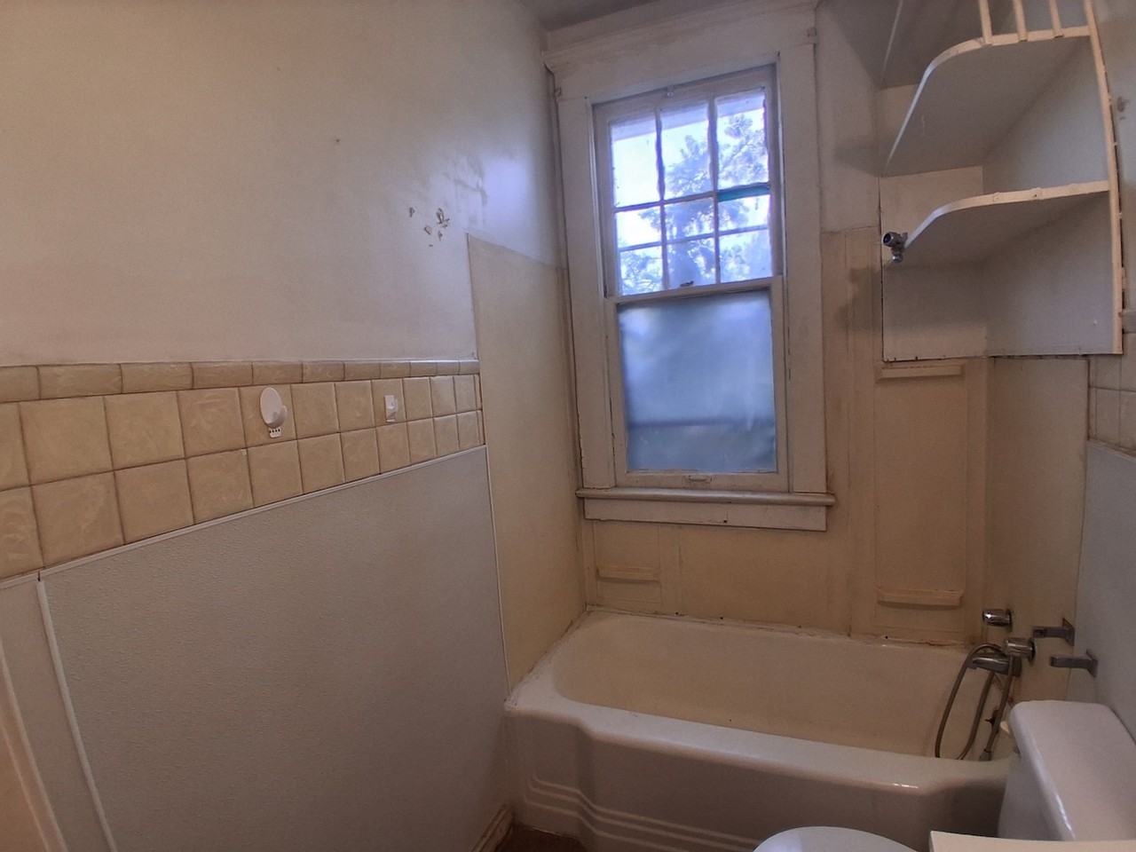 528 Grant Street #5 - Photo 6 of 7