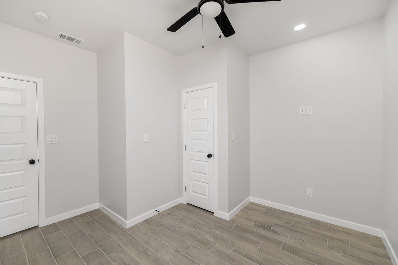 1004 North Sugar Road #3 - Photo 6 of 10