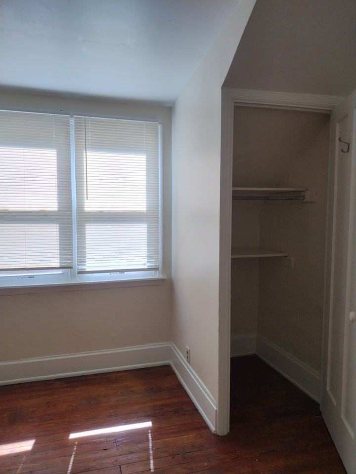 3521 Clifton Ave #3 - Photo 4 of 18