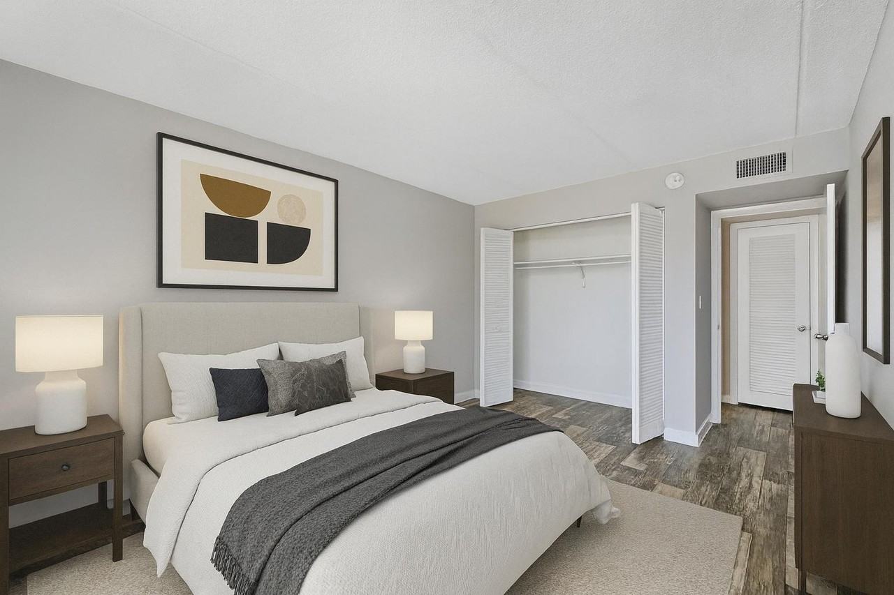 3435 3rd Ave N #11 - Photo 2 of 15