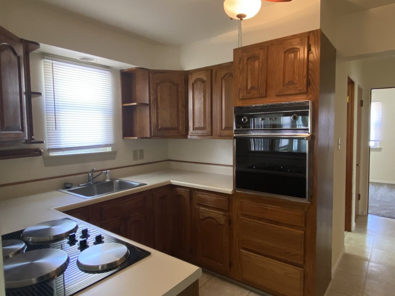 1315 Thornton St #NA - Photo 3 of 10