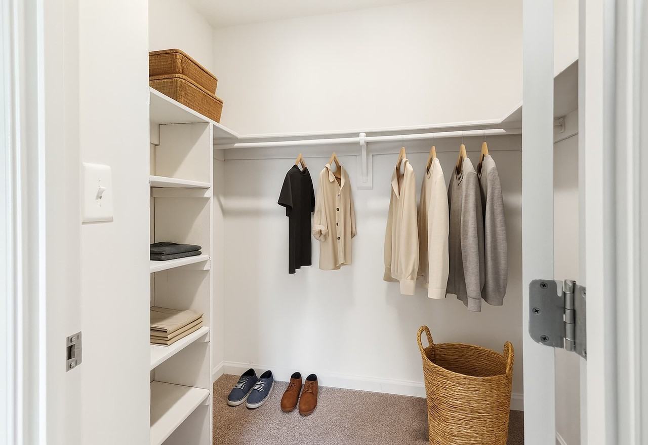 Brookstone - Photo 5 of 14