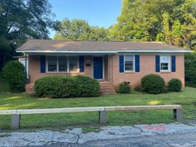 808 Bess St - Photo 1 of 1