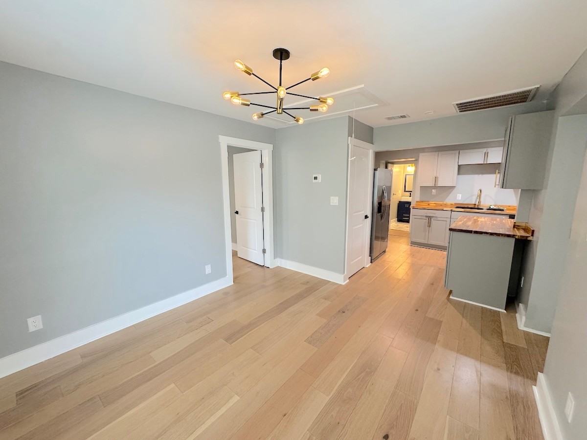 121 West 57th Street - Photo 5 of 20