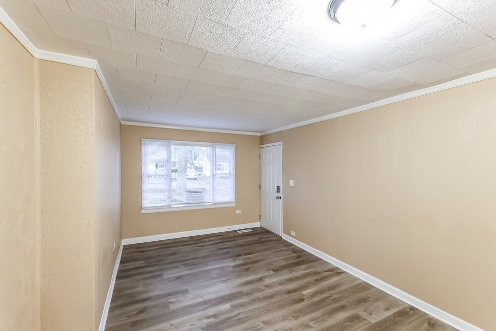 4188 Powell Ave - Photo 4 of 16