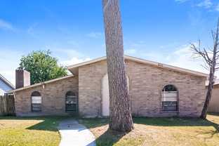 14606 Leacrest Dr - Photo 1 of 1
