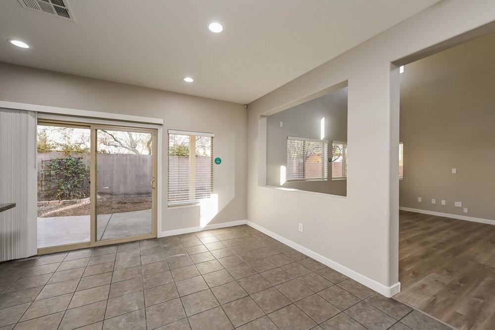 7256 Coppertip Ave - Photo 6 of 18