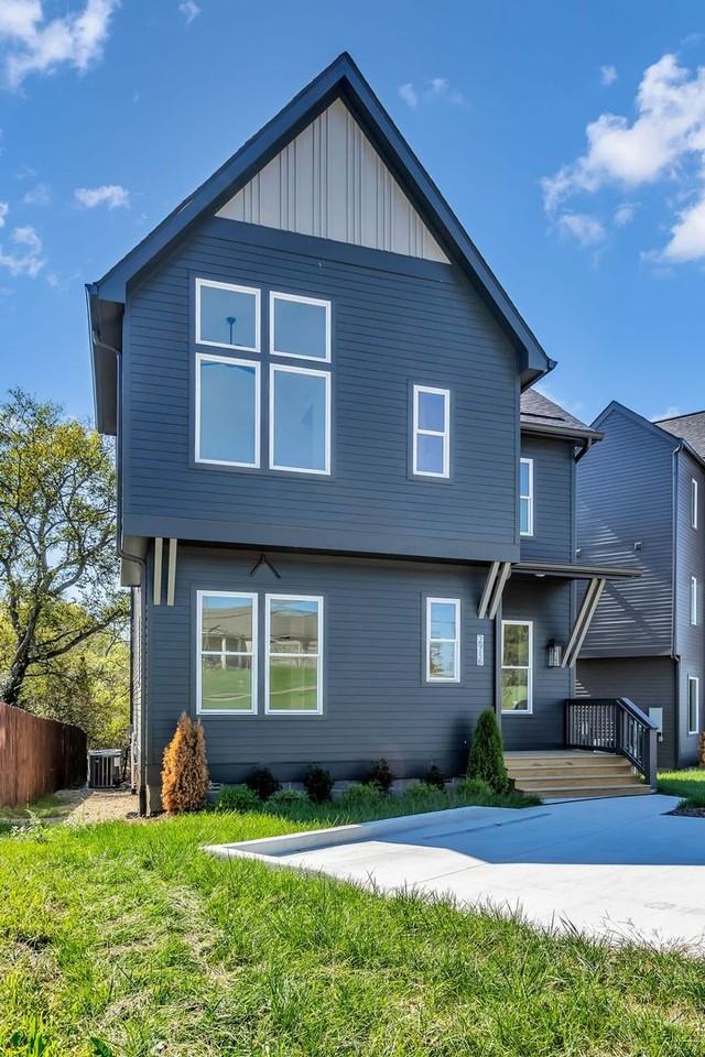 2916 Stokers Lane - Photo 2 of 32