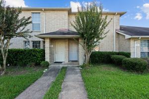 featured image of 100 Green Isle Ave