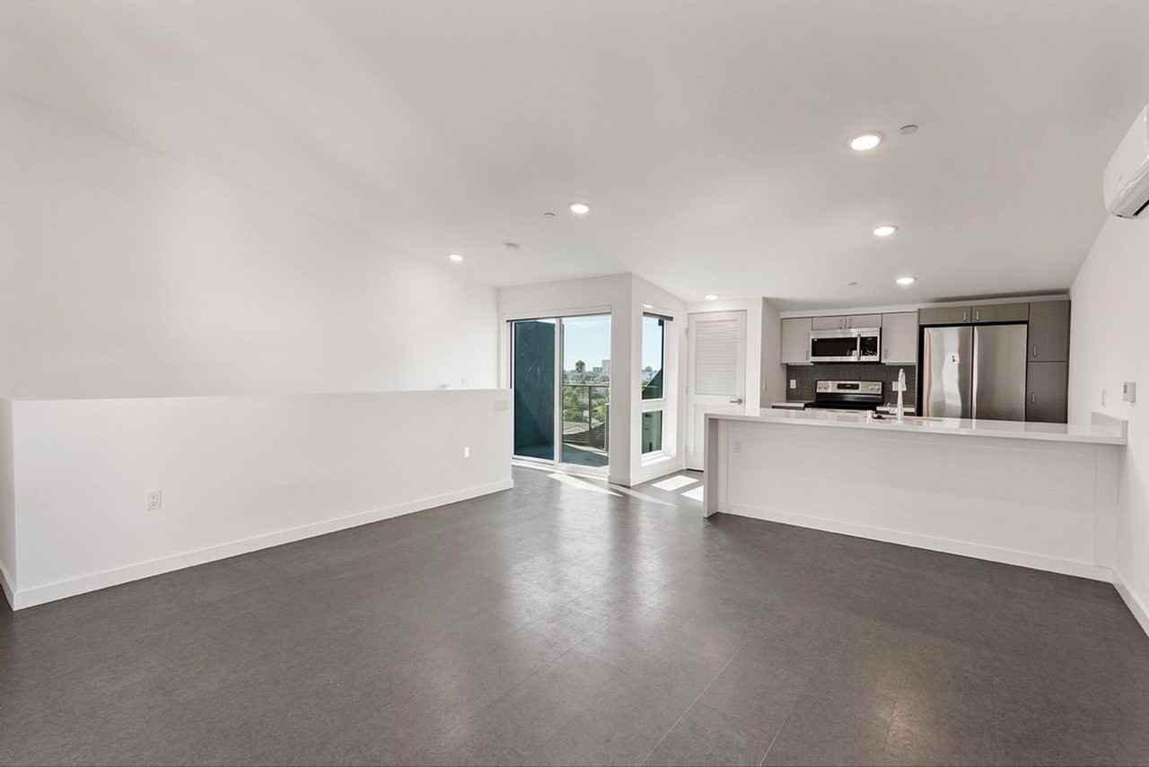 nBtween - Photo 6 of 33